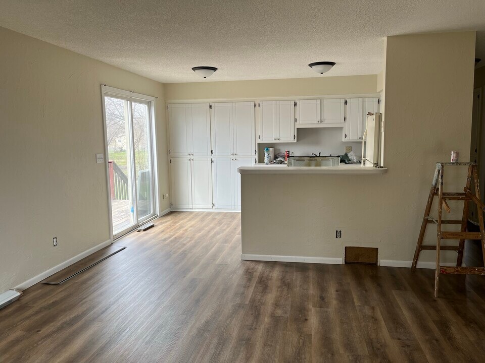 4161 119th Ave NW in Coon Rapids, MN - Building Photo
