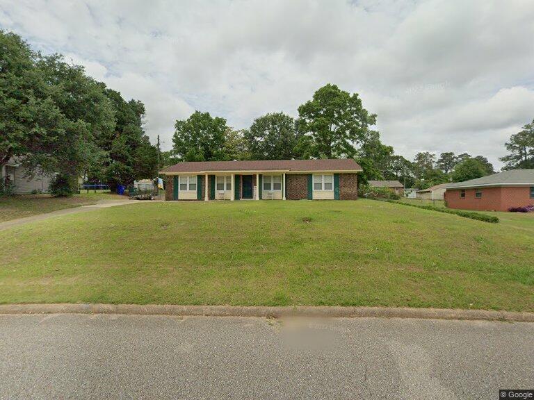 406 1st Ave in Troy, AL - Building Photo