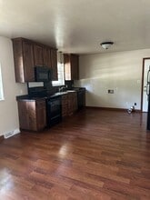 601-607 Meadowmere Dr in Webb City, MO - Foto de edificio - Building Photo