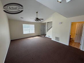 1330 N Frideriki Dr in Columbia, MO - Building Photo - Building Photo