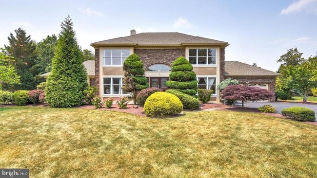 property at 6 EASTERN Cir