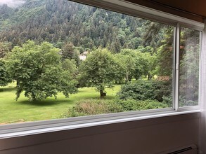 1220 Glacier Ave-Unit -303 in Juneau, AK - Building Photo - Building Photo