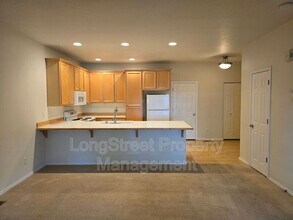 3008 NW Morning Glory Dr in Corvallis, OR - Building Photo - Building Photo