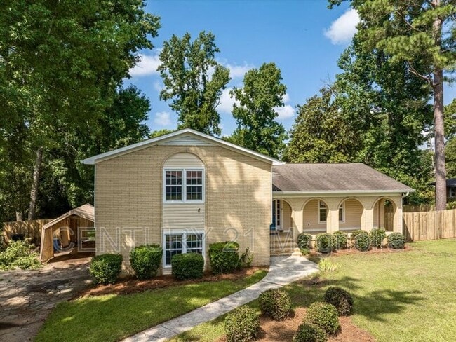 property at 175 Creekview Cir