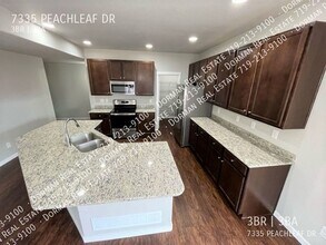 7335 Peachleaf Dr in Colorado Springs, CO - Building Photo - Building Photo