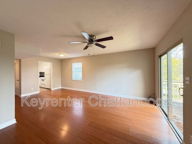 918 S Crest Rd in Chattanooga, TN - Building Photo - Building Photo