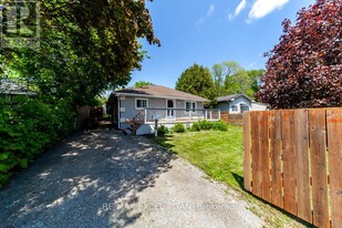 278 Pasadena Dr in Georgina, ON - Building Photo - Building Photo