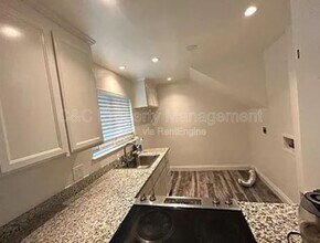 969 Palm Cir in Tracy, CA - Building Photo - Building Photo