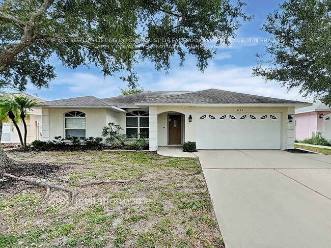 property at 5190 Old Ashwood Dr