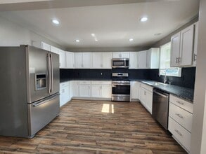 406 Harris Ln in Monroe, NC - Building Photo - Building Photo