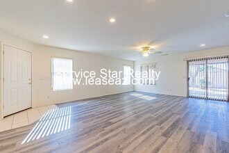 16456 N 137th Dr in Surprise, AZ - Building Photo - Building Photo