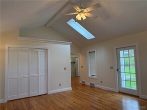 3166B Seneca Turnpike in Canastota, NY - Building Photo - Building Photo