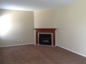 4558 Randall Dr in Liberty Township, OH - Building Photo - Building Photo