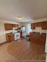 569 Main St in Medford, MA - Building Photo