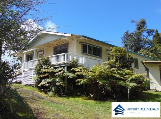 property at 19-4813-4813 Amaumau Rd