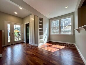 2229 Chesterfield Ave in Charlotte, NC - Building Photo - Building Photo