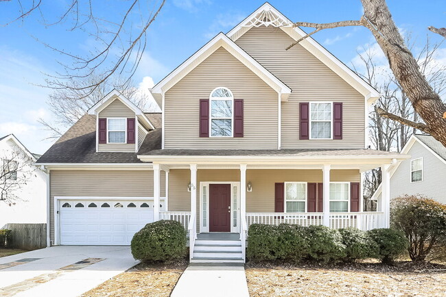property at 55 Roxbury Ln