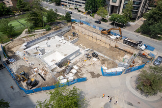 Bretton Place Phase 2 in Toronto, ON - Building Photo - Building Photo