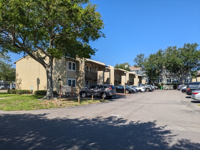 property at 527 S Lincoln Ave