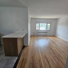 57-55 79th St in Queens, NY - Building Photo - Building Photo