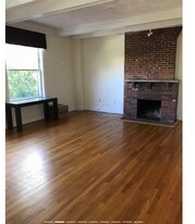 1712 Beacon St, Unit 2 in Brookline, MA - Building Photo