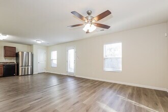 12026 Quail Dr in Hampton, GA - Building Photo - Building Photo