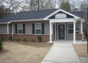 Bailey Place Apartments in Fuquay Varina, NC - Building Photo - Building Photo