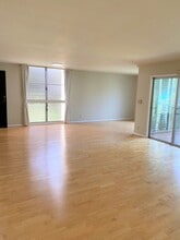 410 Haleloa Pl in Honolulu, HI - Building Photo - Building Photo