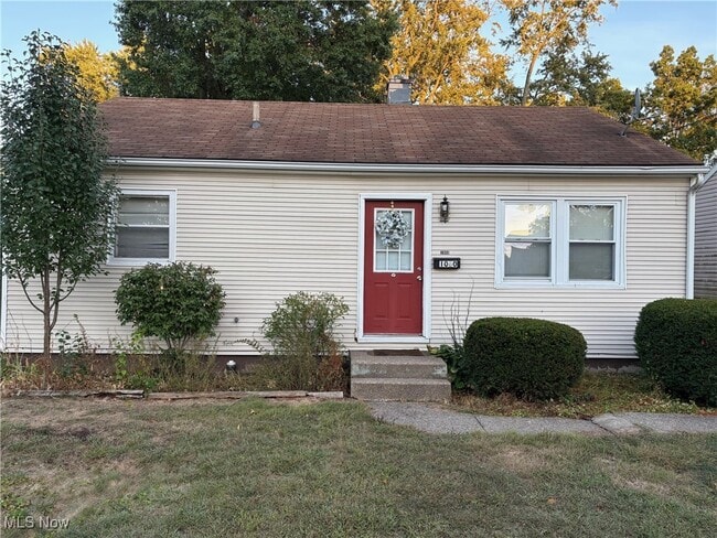 property at 1060 Park Ave NE