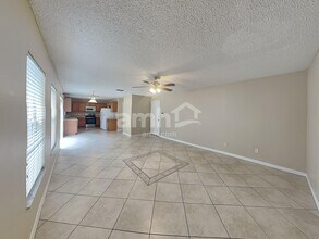 1888 Vale Dr in Clermont, FL - Foto de edificio - Building Photo