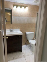 8701 SW 141st St-Unit -A3 in Palmetto Bay, FL - Foto de edificio - Building Photo