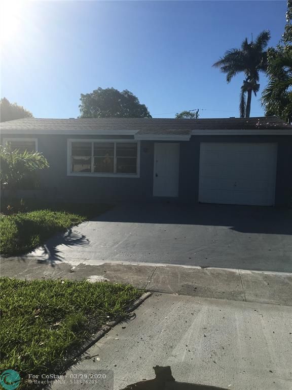 35 NE 3rd St-Unit -1 in Dania Beach, FL - Building Photo - Building Photo