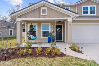 2865 Firethorn Ave in Orange Park, FL - Building Photo - Building Photo
