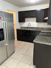 5719 NW 27th Ct, Unit 5719 NW 27 Ct in Lauderhill, FL - Building Photo - Building Photo