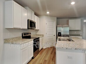 3059 Heritage Plantation Blvd in Laurel Hill, FL - Building Photo - Building Photo