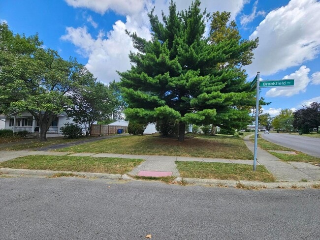 property at 2084 Brookfield Rd