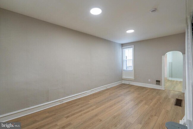 1645 S Etting St in Philadelphia, PA - Building Photo - Building Photo