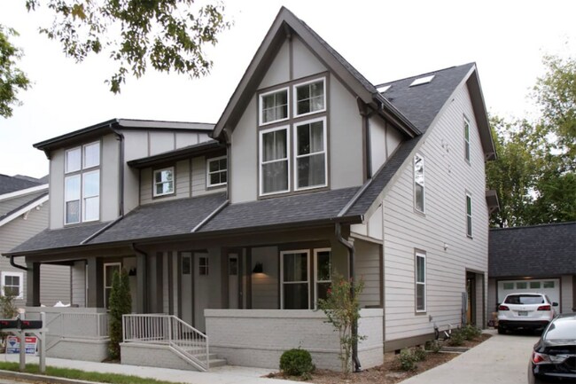 1726 Carvell Ave in Nashville, TN - Building Photo - Building Photo