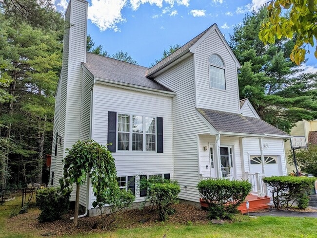 property at 52 Palomino Dr