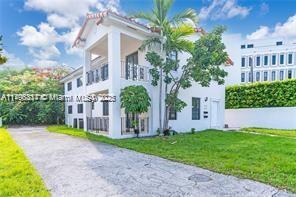 property at 3220 S Le Jeune Rd