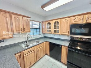 2992 Harbinger Ln in Dallas, TX - Building Photo - Building Photo