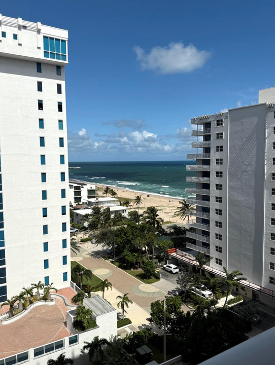 1000 S Ocean Blvd, Unit 11 k in Pompano Beach, FL - Foto de edificio