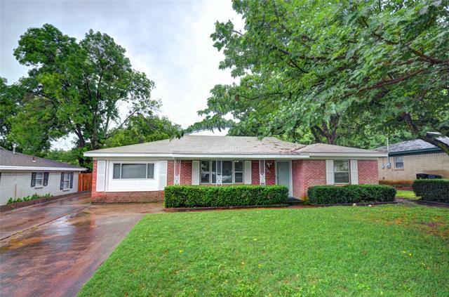 property at 4004 Caddo Trail