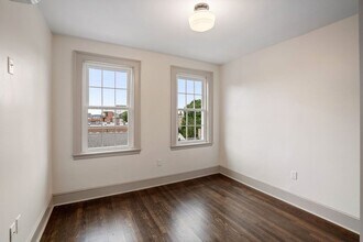 39 Dana St, Unit 46 in Cambridge, MA - Foto de edificio - Building Photo