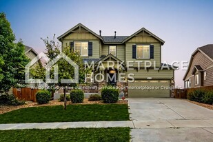 10289 Nucla St in Commerce City, CO - Building Photo
