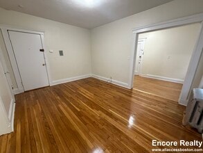 109 Brainerd Rd, Unit 23 in Boston, MA - Building Photo - Building Photo