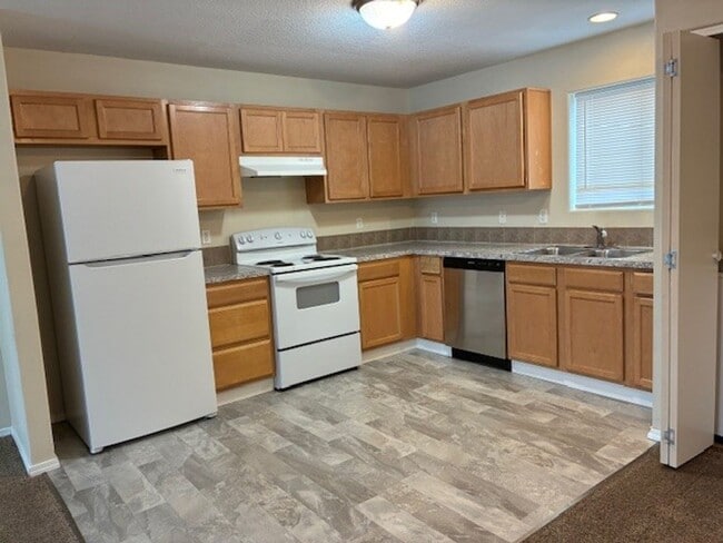 property at 13414 SE Division St