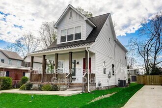 1113 Park St in Franklin, TN - Building Photo - Building Photo