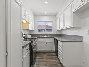 20757 Plum Canyon Rd in Santa Clarita, CA - Building Photo - Building Photo