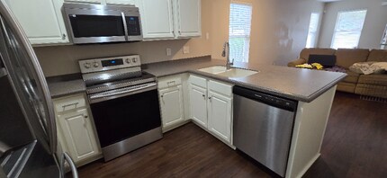 547 Farmborough Ct in Rock Hill, SC - Building Photo - Building Photo